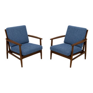 Mid Century Modern Walnut Lounge ChairS—pair For Sale