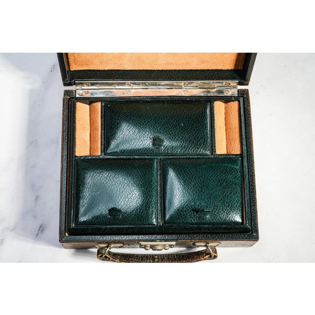 Vintage Travel Dresser Vanity Leather Jewelry Box Home Decor For Sale - Image 10 of 17