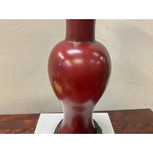 Chinese Export Oxblood Red Phoenix Tail Form Vase Porcelain Table Lamps - Pair For Sale - Image 4 of 7