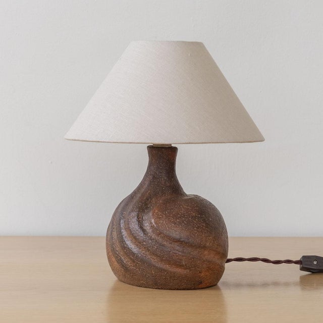 1960s French Artisan Terrcotta Lamp For Sale - Image 4 of 11