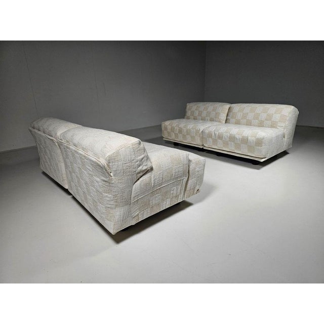 Modular Fiandra Sofa in Cream Checkered Fabric by Vico Magistretti for Cassina, 1970s For Sale - Image 3 of 10