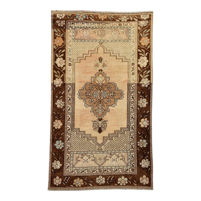 Turkish Vintage Rug 3'1" x 5'4" #19831 For Sale