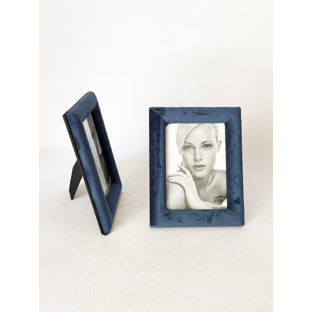 Blue Velvet and Glass Frames, France, 1990, Set of 2 For Sale - Image 3 of 12