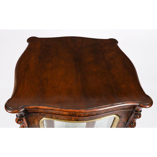 Antique Ormolu Mounted Display Cabinet, 19th Century For Sale - Image 5 of 17