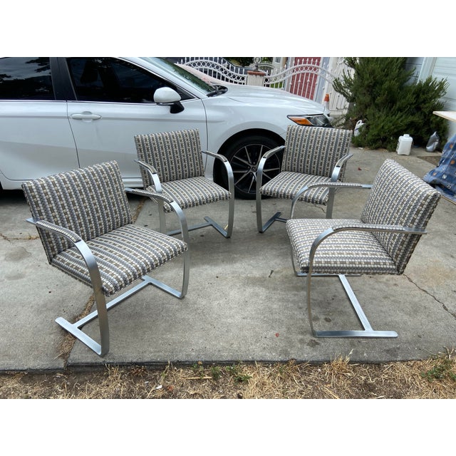 2003 Set of 4 Mies Van Der Rohe for Knoll Flat Bar Brno Arm Chairs Grid Fabric Pattern For Sale In Sacramento - Image 6 of 15