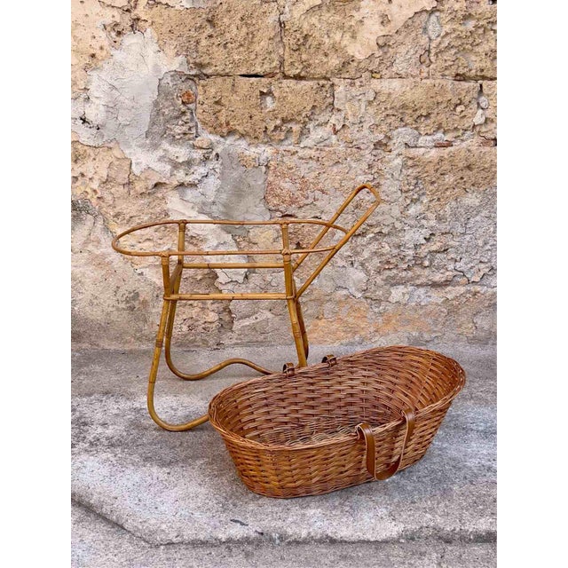 Mid-Century Modern Mid-Century Rattan and Bamboo Folding Cradle, Italy,, 1960s For Sale - Image 3 of 12