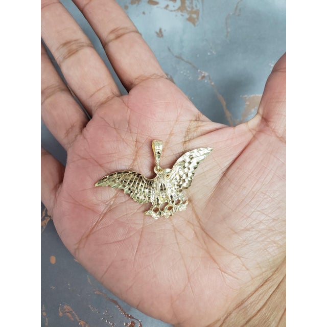 ♥ Product Summary ♥ Details: Eagle on Branch with Diamond Cuts Metal: 14K Yellow Gold Dimensions: 33mm x 50mm w. bail...