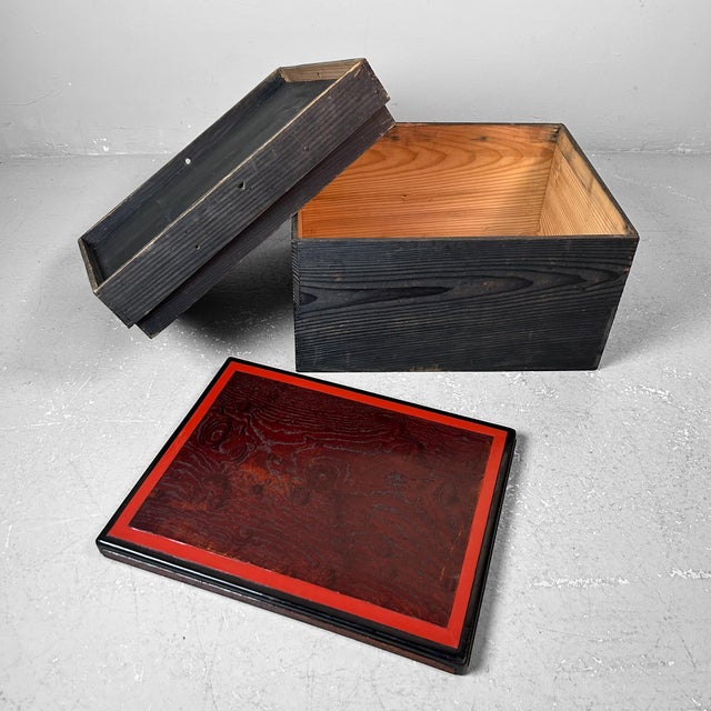 1960s Vintage Japanese Palace Figurines, 1960s, Set of 4 For Sale - Image 5 of 18