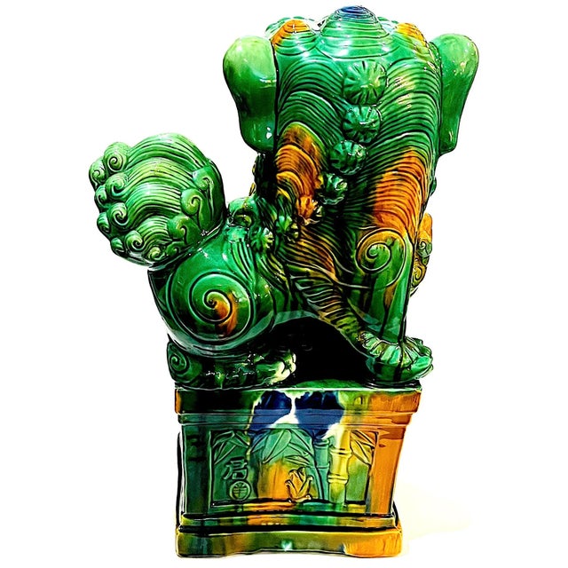 Ceramic Mid 20th Century Chinese Famille Verte Ceramic Foo Lion/Dog - Large For Sale - Image 7 of 9