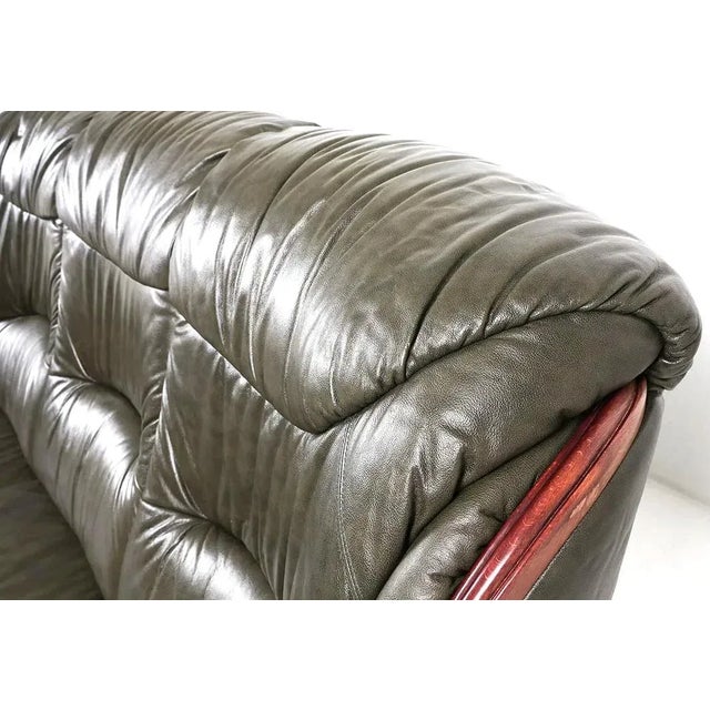 1980s European Mid Century Transitional Modern Leather Sofa For Sale - Image 5 of 9