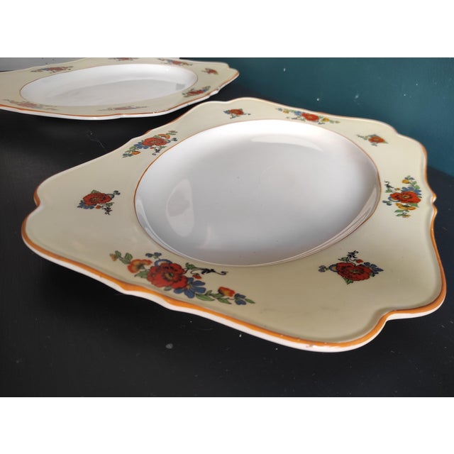 Vintage English Serving Plates from Crown Ducal, 1950s, Set of 2 For Sale - Image 8 of 10