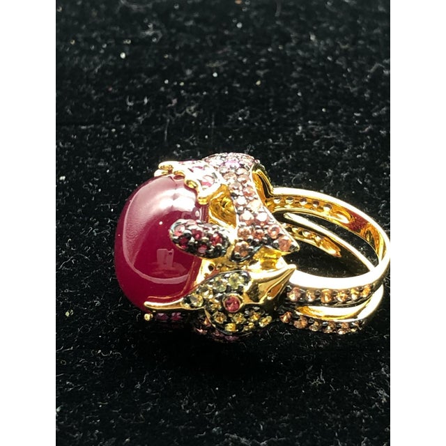 Contemporary Bochic “Orient” Natural Multi Sapphire & Ruby Ring Set 18K Gold & Silver For Sale - Image 3 of 12