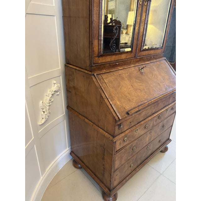 Antique Burr Walnut and Featherbanded Bookcase, 1710 For Sale - Image 16 of 18
