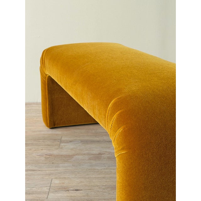 1980s 1980s Waterfall Bench in Golden Ochre Mohair For Sale - Image 5 of 9