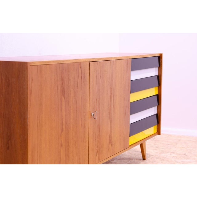 Mid-Century U-460 Sideboard by Jiří Jiroutek for Interier Praha, Former Czechoslovakia, 1960s For Sale - Image 6 of 18