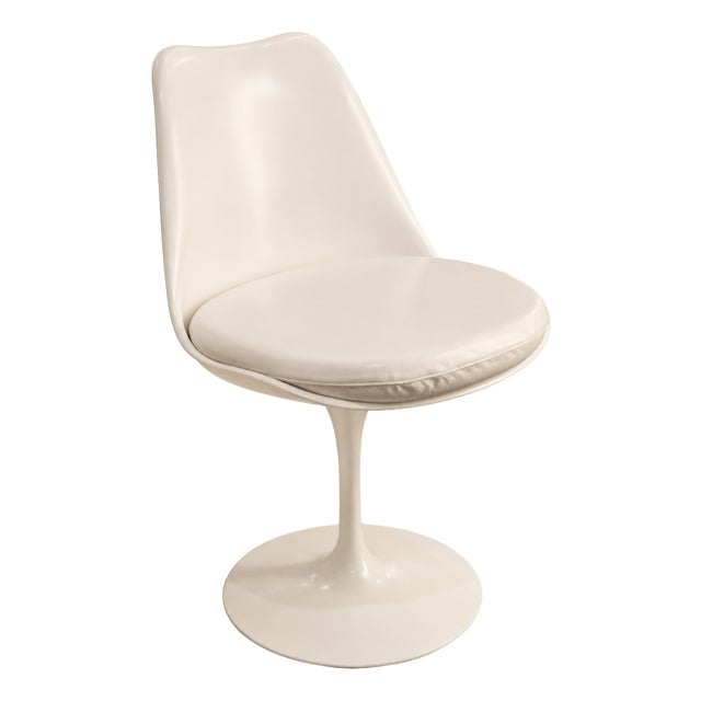 Tulip Swivel Chair by Eero Saarinen for Knoll International, 2022 For Sale