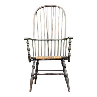 Vintage Traditional Windsor Hoop Back Chair For Sale