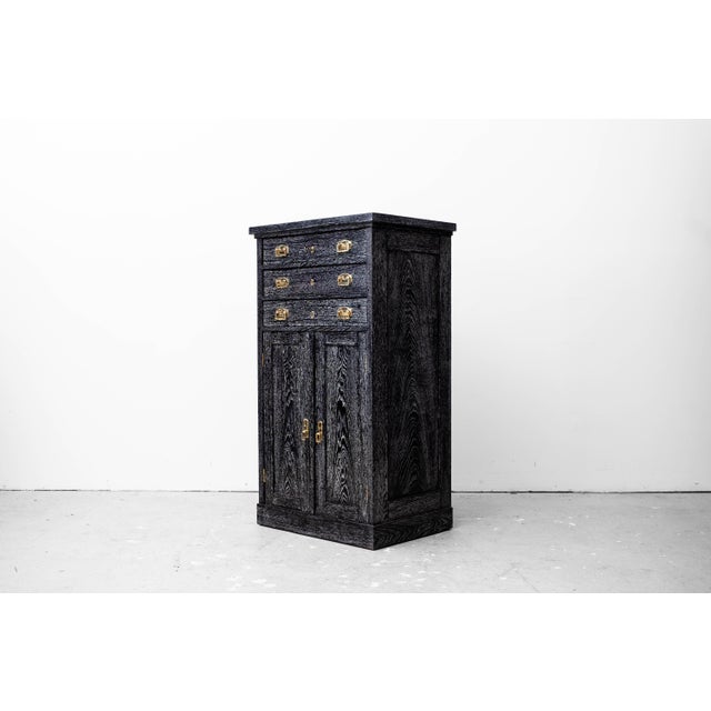 Object: Art Nouveau Vertiko / Chest of Drawers Design & Execution: Unknown Viennese Workshop (circa 1903) Dimensions in cm...