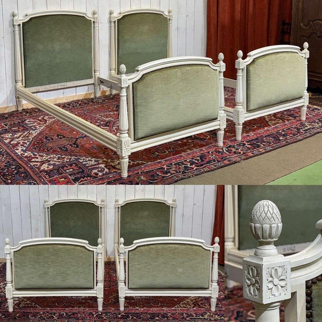 Pair of Louis XVI style beech beds - Bedding 190x90cm - Dimensions: L=2m05, W=96cm, H headboard=1m06.