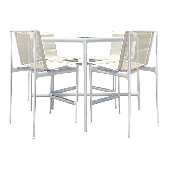 White Set of Drawer For Sale