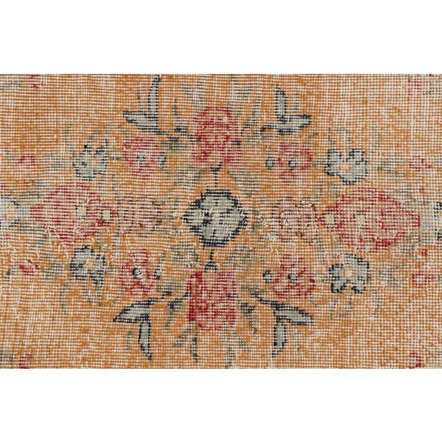 Mid-Century Modern Vintage Zeki Múren Rug, With Medallion and Floral Patterns, From Rug & Kilim For Sale - Image 3 of 8