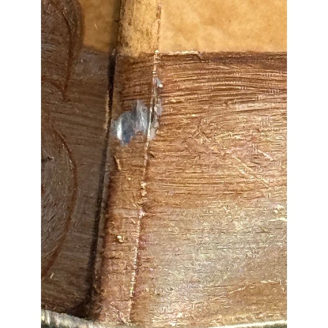 1960s Pair of White and Brass Neoclassical Hollywood Regency Lamps With Custom Handmade Shell Accent Shades For Sale - Image 10 of 16