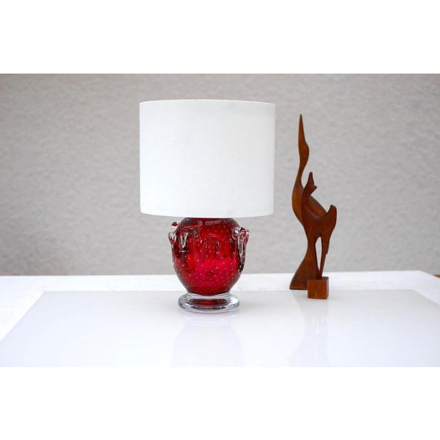 Mid-Century Modern Red Crystal Glass Lamp by Börne Augustsson for Åseda For Sale - Image 3 of 14