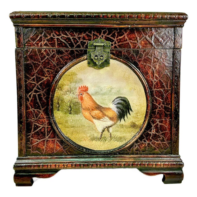 1970s Vintage Farmhouse Arts & Crafts Boho Chic Velvet Lined Rooster Storage Box For Sale