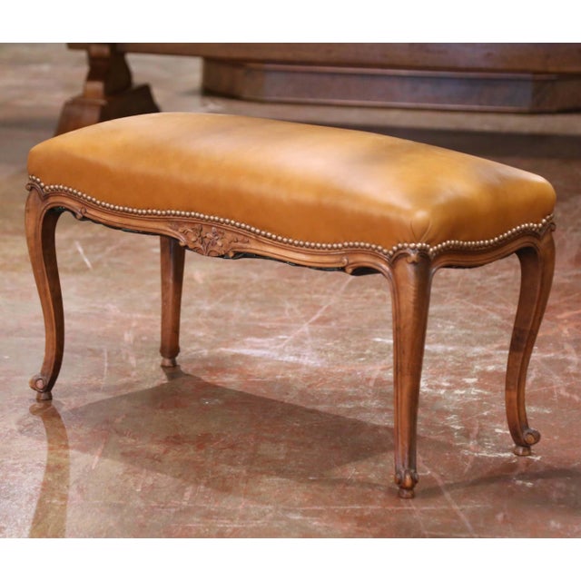 Early 20th Century Early 20th Century French Louis XV Carved Walnut Bench With Leather Seat For Sale - Image 5 of 10