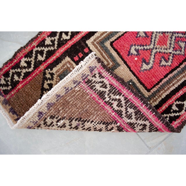 Brown 1980s Front of Kitchen Sink Rug Hand Made Small Turkish Rug Bath Mat Faded Mini Rugs 1'6" X 3' For Sale - Image 8 of 13