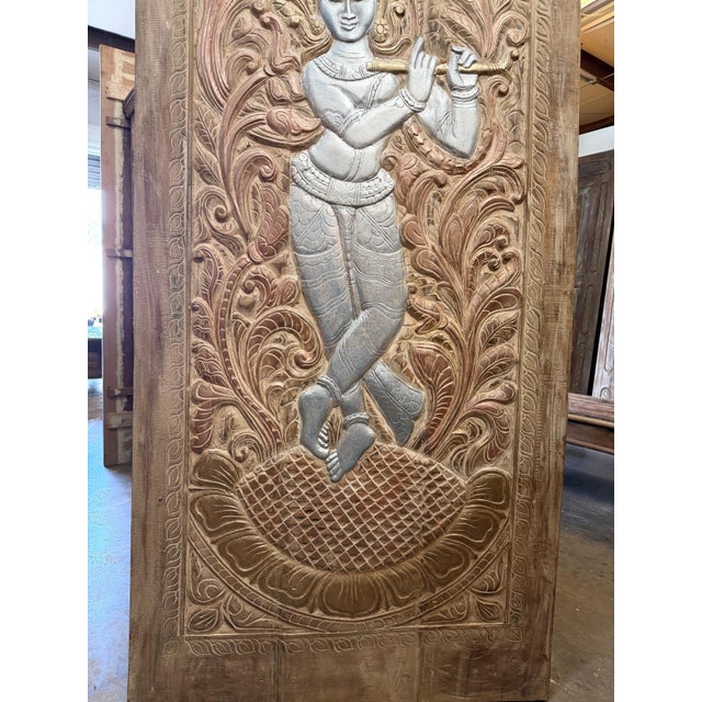 Antique Hand-Carved Wooden Krishna Relief Panel With Floral Motifs For Sale In Orlando - Image 6 of 9