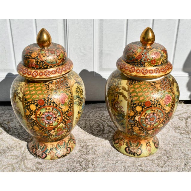 Vintage Pair of Hand Painted Satsuma Ginger Jars For Sale In Philadelphia - Image 6 of 12