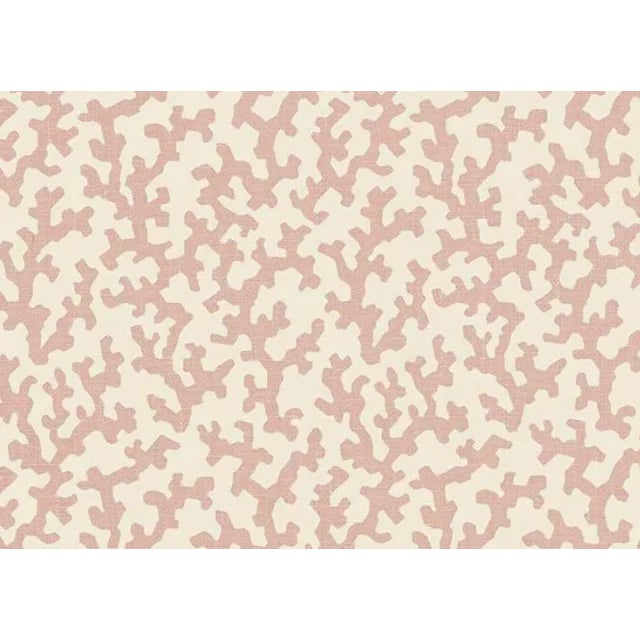 An allover, coral-like pattern that stands alone or layers in beautifully with just about any style or motif. Also...