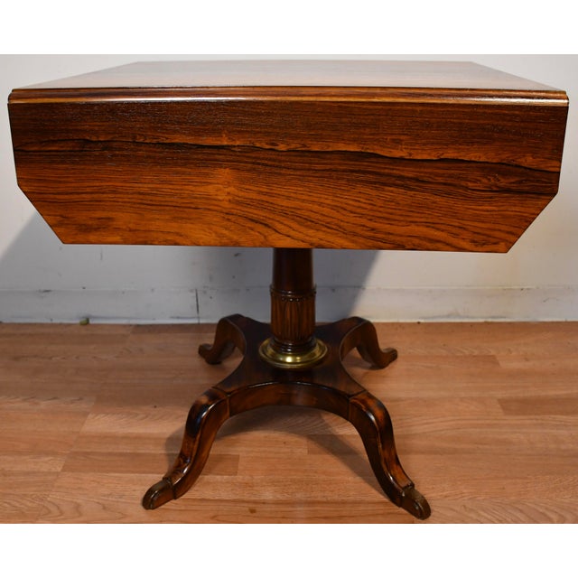 1900s Antique English Regency Rosewood Pembroke Drop-Leaf Side Table For Sale - Image 14 of 15
