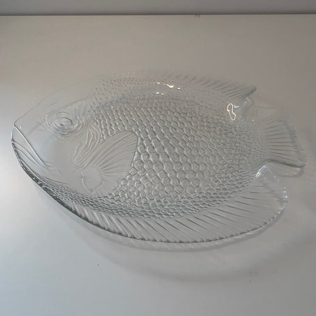 Vintage 1970s Arcoroc Clear Glass “Poisson” Textured Fish Platter Made in France For Sale In Boise - Image 6 of 14