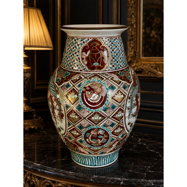 Japanese Kutani Porcelain Phoenix Vase | Meiji Period | Late 19th Century For Sale - Image 16 of 18