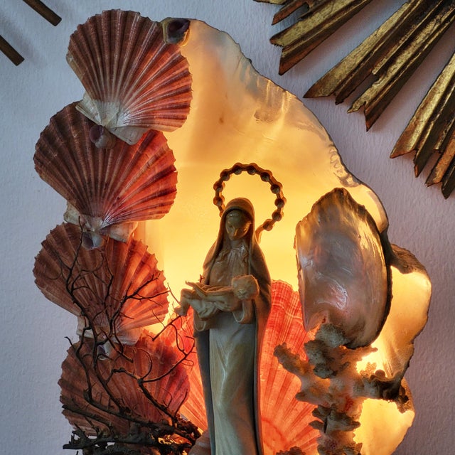 Mid-Century Modern Italian Souvenir Light Sculpture, 1960s For Sale - Image 4 of 7