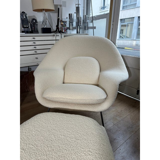 Set of Womb Chair and Ottoman by Eero Saarinen for Knoll International, 2010s For Sale - Image 13 of 15