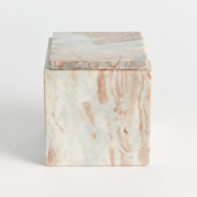 Honed to a semimatte finish, this stunning marble is specifically known for its unique darkBrown to lightBrown broad...