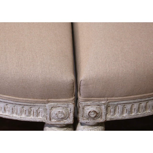 White Pair of 19th Century Louis XVI Painted Upholstered Benches With Rounded Corners For Sale - Image 8 of 11