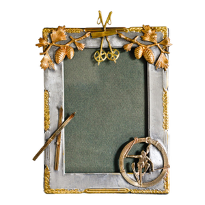 Vintage Pewter Picture Frame Alpine Skiing Winter Decoration 5x7"