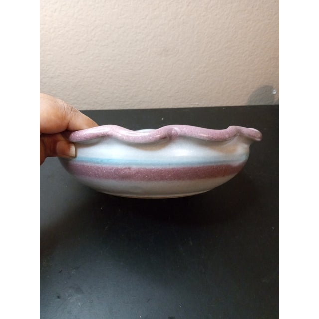 Mid-Century Modern 1980s Mid-Century Modern Hand Glazed Scalloped Decorative Bowl Made in Italy For Sale - Image 3 of 6