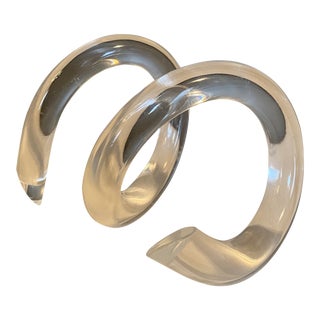 Dorothy Thorpe Style Acrylic Lucite Spiral Sculpture For Sale