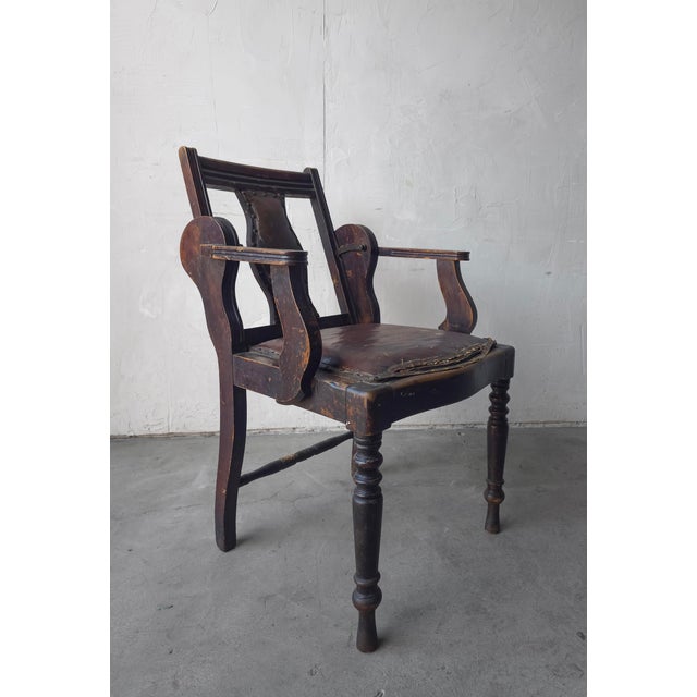Traditional Antique 1900s Edwardian Adjustable Barber's Chair For Sale - Image 3 of 12