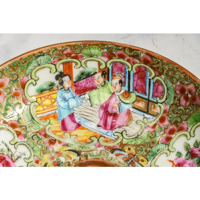 Wonderful Collection (4) Antique Chinese Export Small Rose Medallion Porcelain Plates Hand Painted Famille Rose Chinoiserie Home Decor For Sale - Image 11 of 18