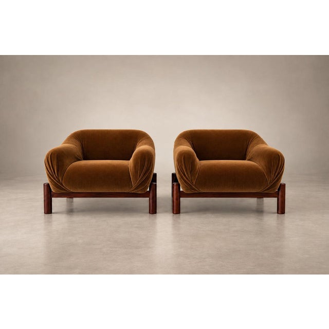 Pair of Brazilian Mid-Century Modern Rosewood Armchairs in Burnished Caramel Mohair by Cimo, 1960s For Sale - Image 10 of 18