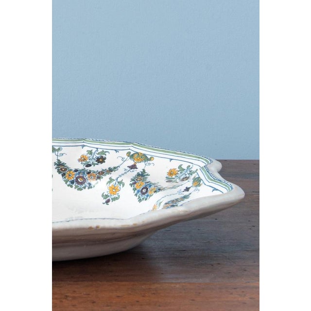 Green Oval Floral Dish from Moustiers Faience, 1750s For Sale - Image 8 of 11