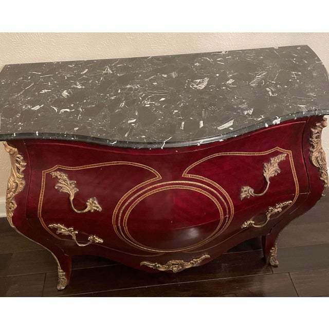 Antique French Louis XV Style Bombe Chest With Marble Top For Sale - Image 4 of 11