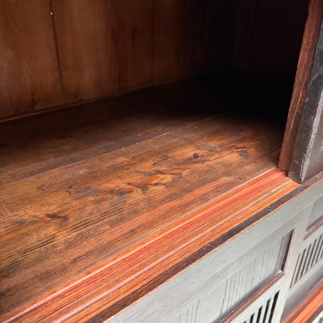 Japanese Mizuya Tansu Storage Cabinet, 1900-1920 For Sale - Image 16 of 18