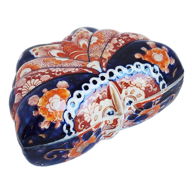 Antique Japanese Imari Porcelain Butterfly Box For Sale